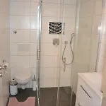 Prime Host Deluxe קרלסרוהה